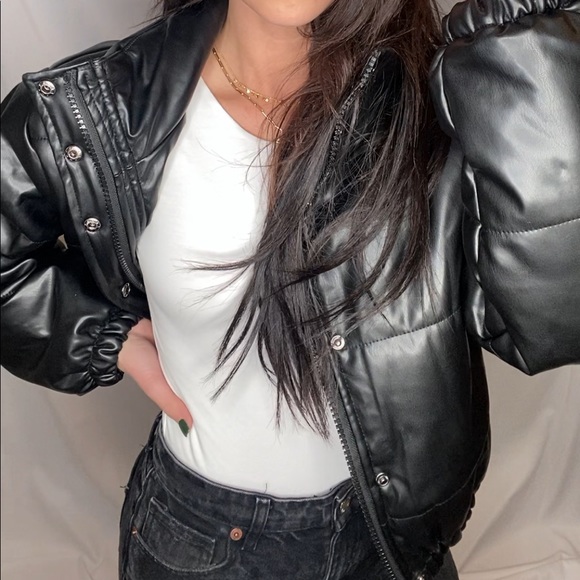 Cropped Puff Jacket - Picture 5 of 5